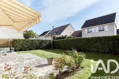 House in Montigny-le-Bretonneux (78180)