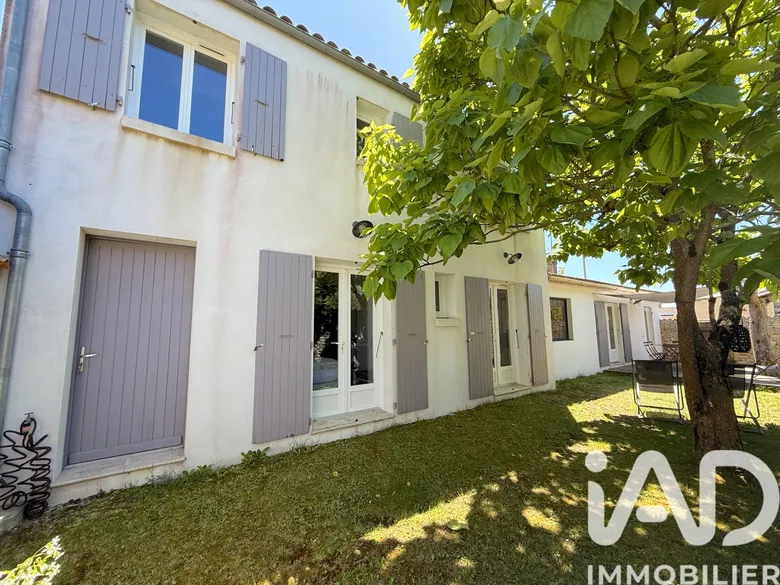 Maison 4 pièces 71 m² · à Saint-Georges-d'Oléron · 70,8 m² · 299 000 €