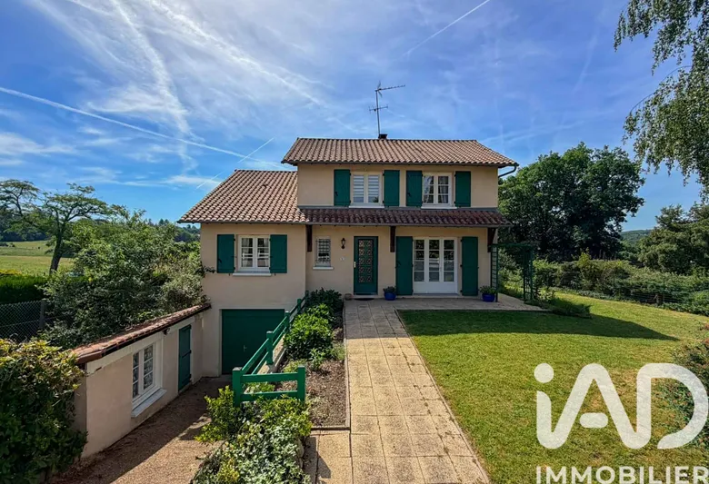 Maison 7 pièces 134 m² · à Saint-Léonard-de-Noblat · 134 m² · 249 900 €