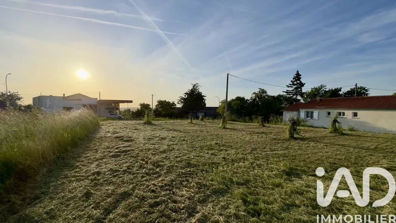 Terrain à bâtir à Lévignac-de-Guyenne (47120) · 38 000 €