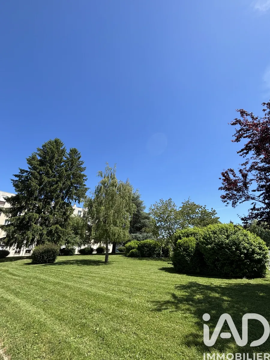 Appartement à Bois-d'Arcy (78390) photo 3