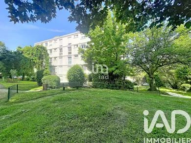 Appartement à Sèvres (92310)