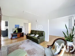 Apartment in Sèvres (92310)