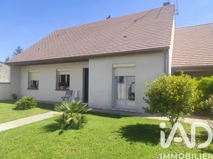Maison à Château-Landon (77570)