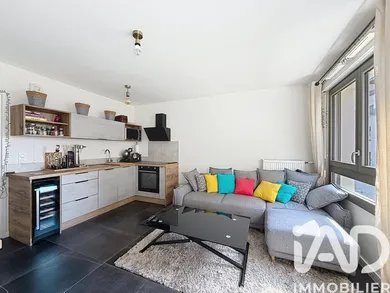 Studio à Rosny-sous-Bois (93110)