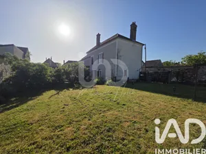 Maison à Thomery (77810)
