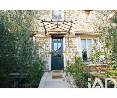 Maison traditionnelle à Taverny (95150)