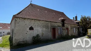 Building in Vierzon (18100)
