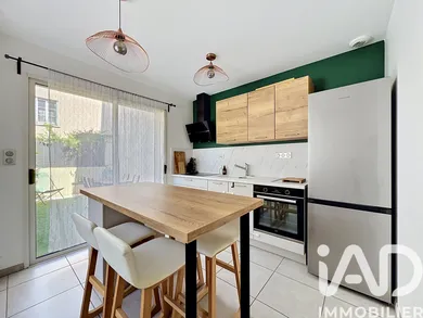 Apartment in Saint-Priest (69800)