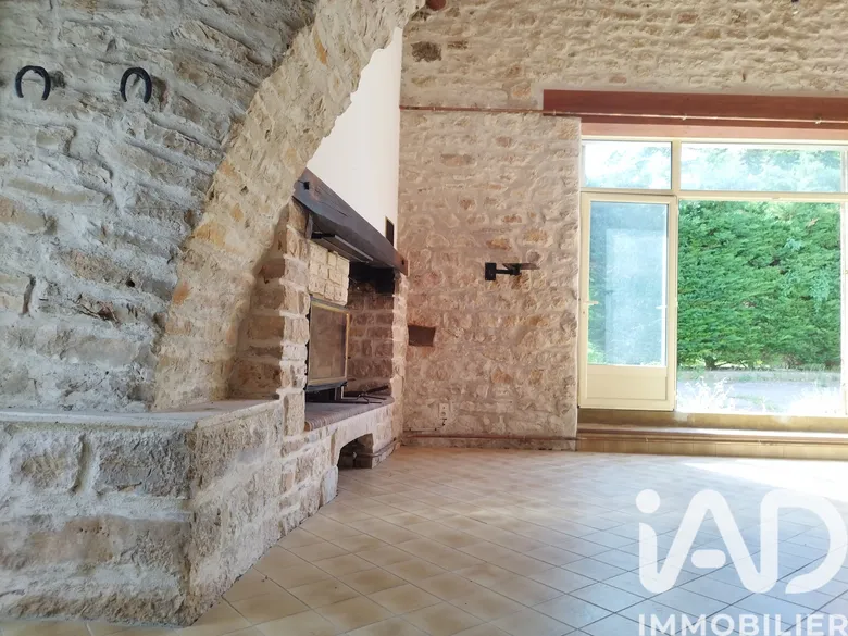 Maison 2 pièces 70 m² · à La Cavalerie · 70 m² · 180 000 €
