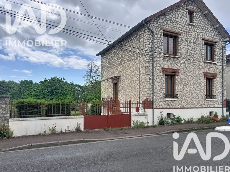 Maison 5 pièces 105 m² · à Châlette-sur-Loing · 105 m² · 169 000 €