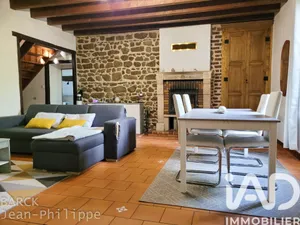 Maison à Durdat-Larequille (03310)