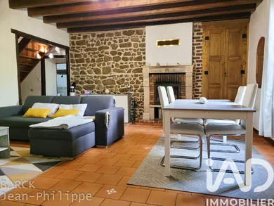 House in Durdat-Larequille (03310)