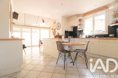 Appartement à Saint-Affrique (12400)