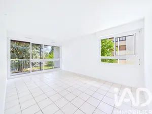 Apartment in Verrières-le-Buisson (91370)