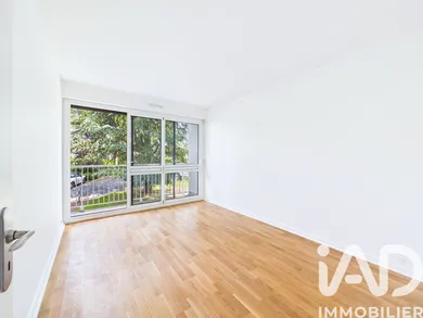 Apartment in Verrières-le-Buisson (91370)