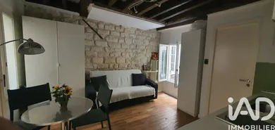 Apartment in Paris (75003)