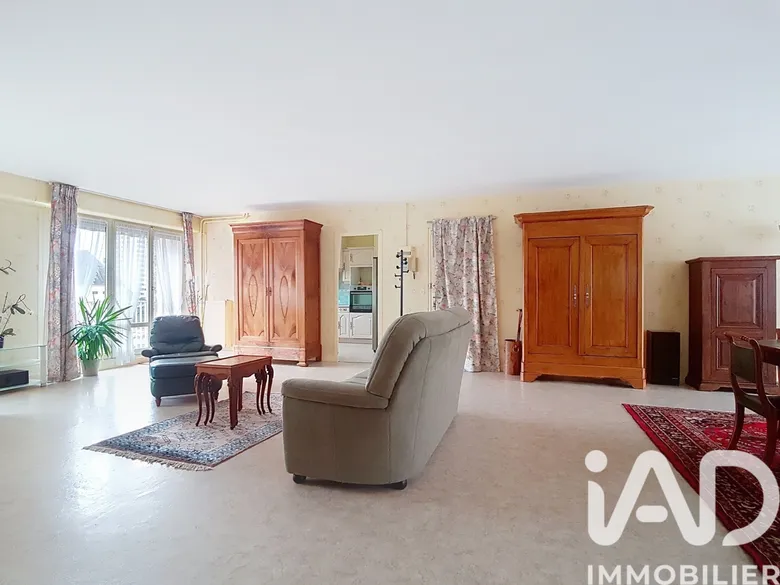 Appartement 4 pièces 102 m² · à Tours · 101,6 m² · 149 950 €