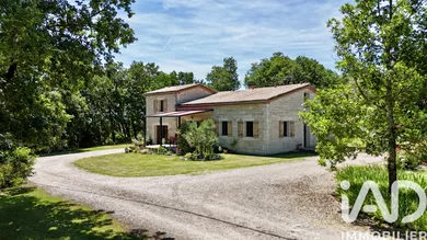 Maison de campagne à Montpezat-de-Quercy (82270)