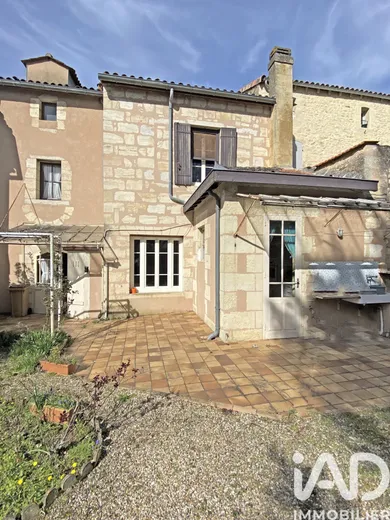 House in Blaye (33390)