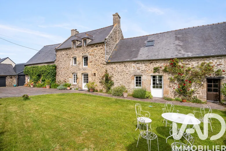 Maison 8 pièces 186 m² · à Saint-Lunaire · 186 m² · 1 090 000 €