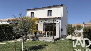 Maison traditionnelle à Pierrevert (04860)
