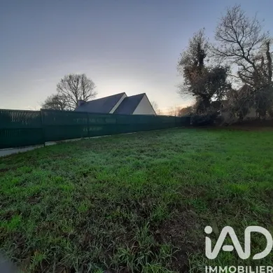 Building plot in Carhaix-Plouguer (29270)