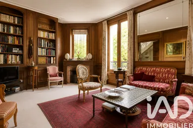 Maison à Paris (75016)