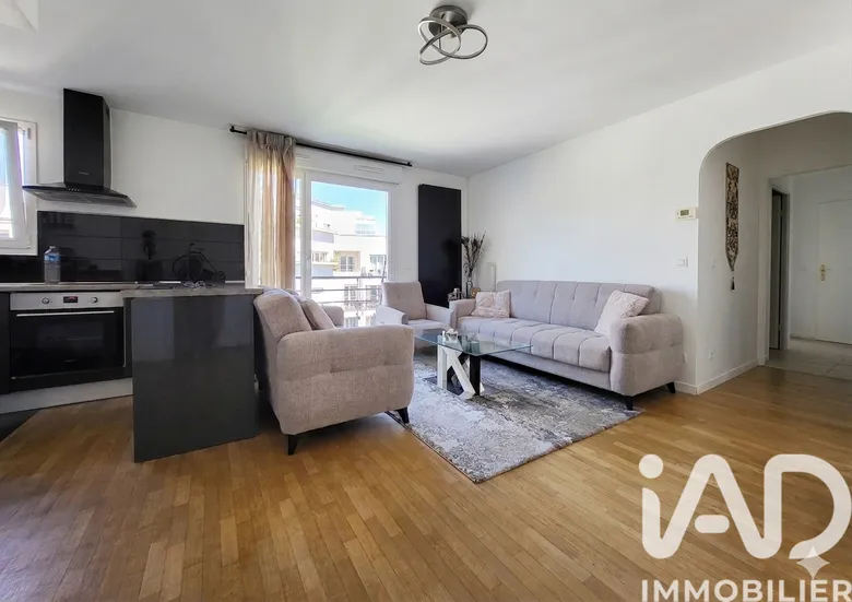Appartement 3 pièces 54 m² · à Gennevilliers · 54 m² · 309 500 €