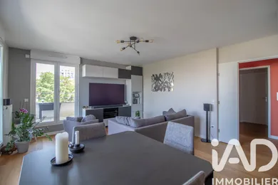 Apartment in Rueil-Malmaison (92500)
