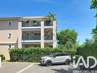 Apartment in Le Pradet (83220)