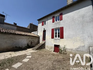 Maison à Chef-Boutonne (79110)