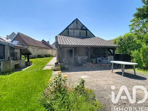 Maison de village à Pleurs (51230)