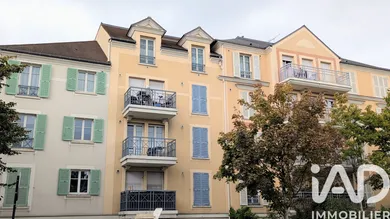 Apartment in Saint-Germain-en-Laye (78100)