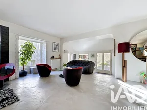 Village house in Orgeval (78630)