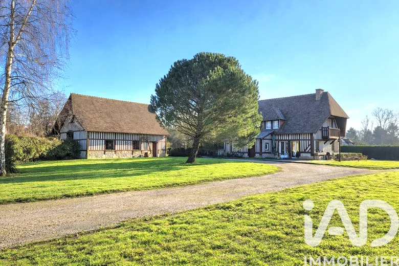 Maison 9 pièces 183 m² · à Grangues · 183 m² · 595 000 €