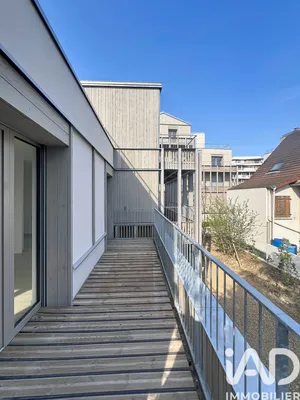 Appartement à Noisy-le-Grand (93160)