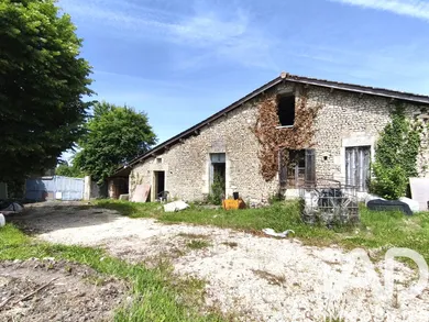 Maison à Mérignac (17210)