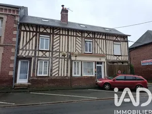 Townhouse in Londinières (76660)