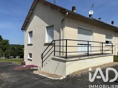 Maison de ville à La Coquille (24450)