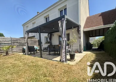 Maison à Poey-de-Lescar (64230)