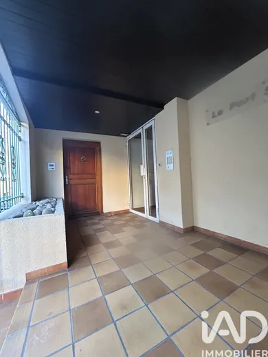 Apartment in Toulon (83000)