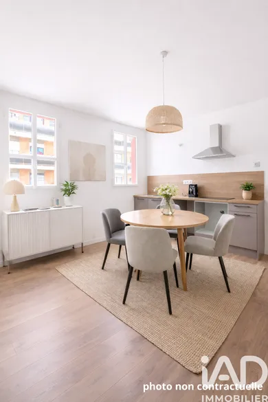 Apartment in Toulouse (31400)