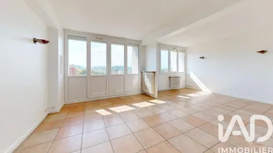 Appartement à Saint-Étienne (42100)