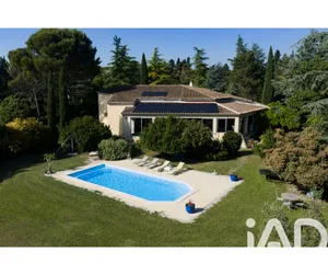 Maison d'architecte à Sarrians (84260)