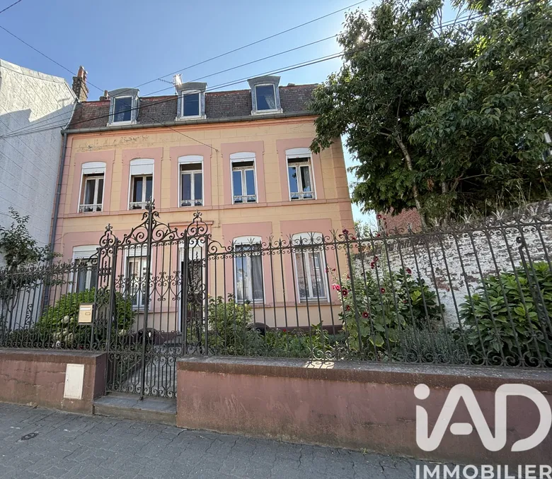 Maison 5 pièces 165 m² · à Caudry · 165 m² · 127 500 €