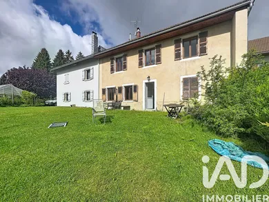 Immeuble à Morbier (39400)