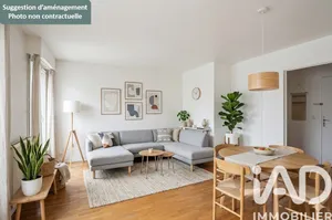 Apartment in Montrouge (92120)