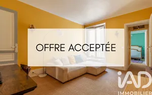 Apartment in Saint-Mandé (94160)