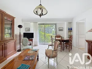 Apartment in Nantes (44100)